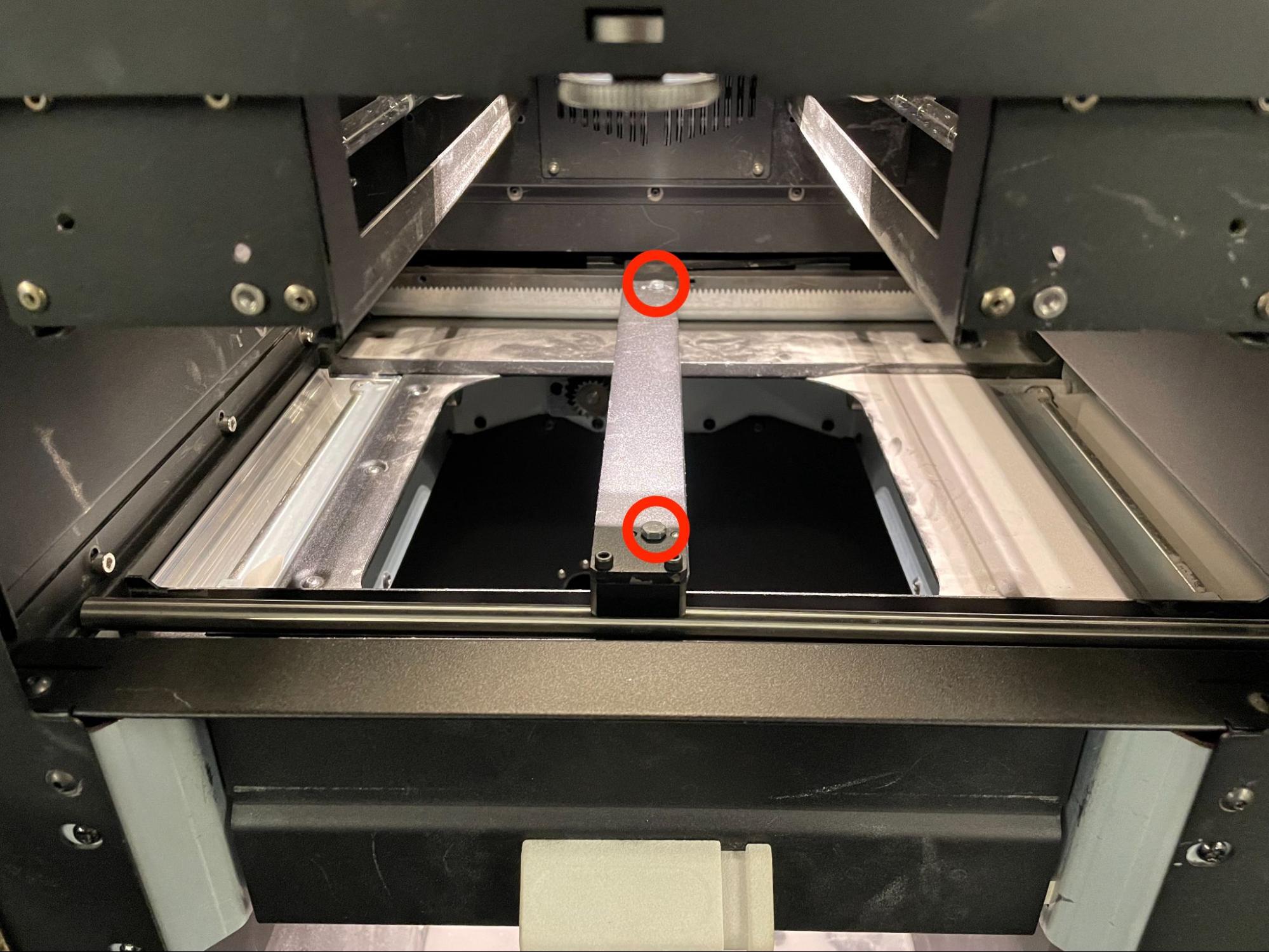 Remove the original recoater roller