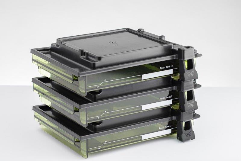 Storing standard resin tanks and Resin Tanks LT (Form 2) | Formlabs