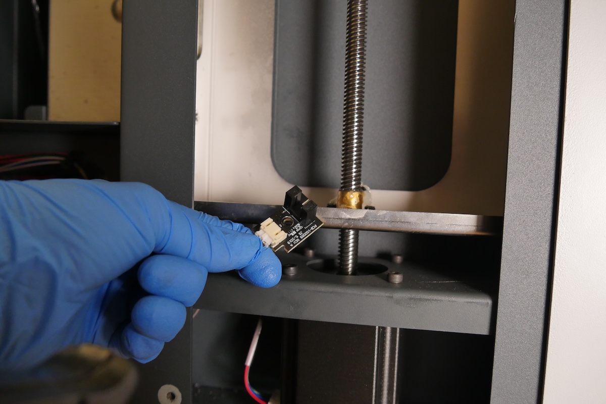 Form Wash L Z-axis limit switch