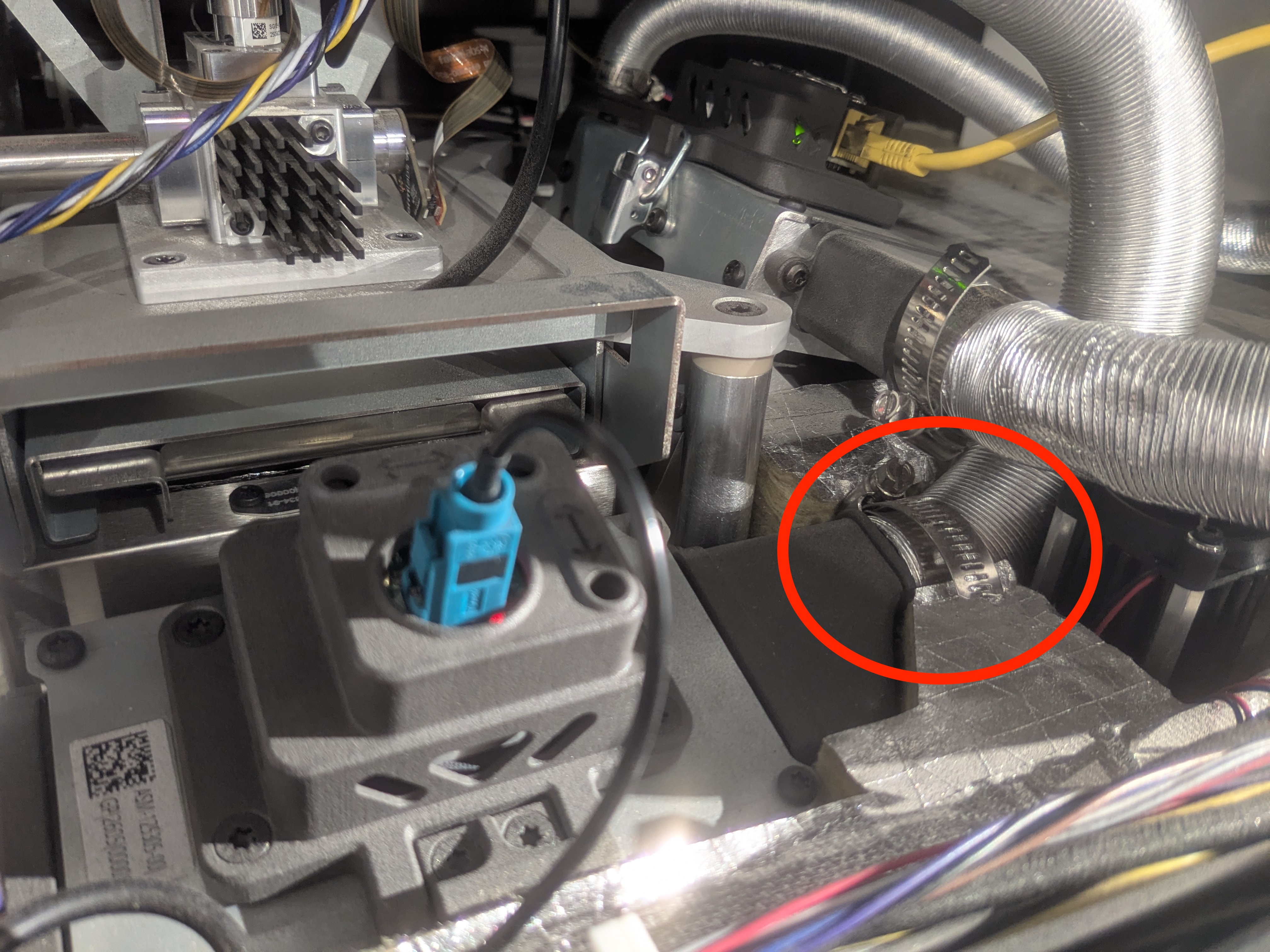 相機 purge tubing 與清潔位置