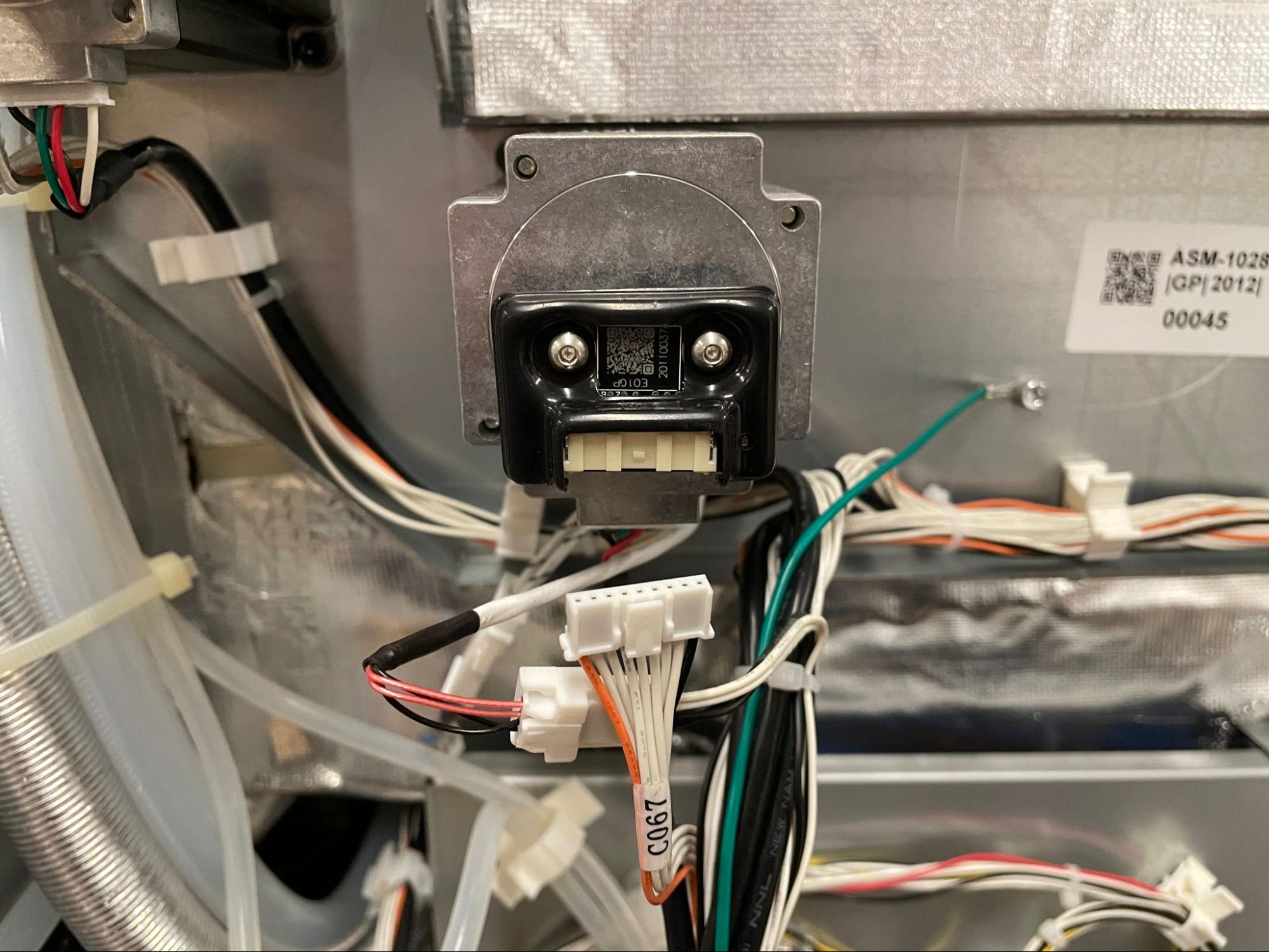 Replacing the Fuse 1 generation Z motor and drive assembly | Formlabs