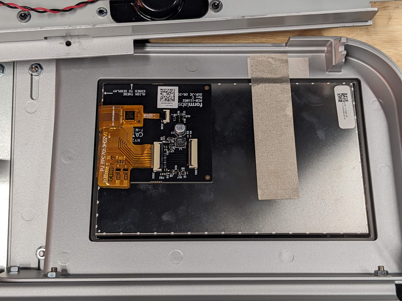 Touchscreen assembly