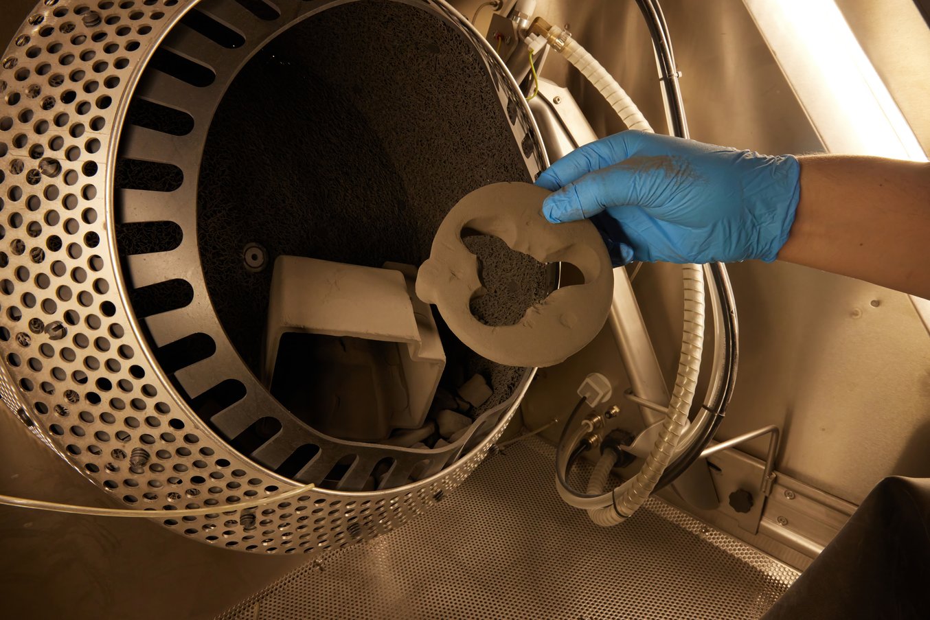 伊頓測試杯在 Fuse Blast 中未進行噴砂處理