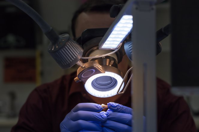 I modelli di moncone sfilabile stampati in 3D consentono di verificare in maniera efficiente la precisione delle protesi.