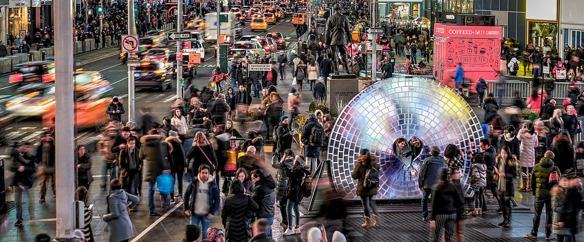 Times Square in a New Light: Designing a Large-Scale 3D Printed Lens ...