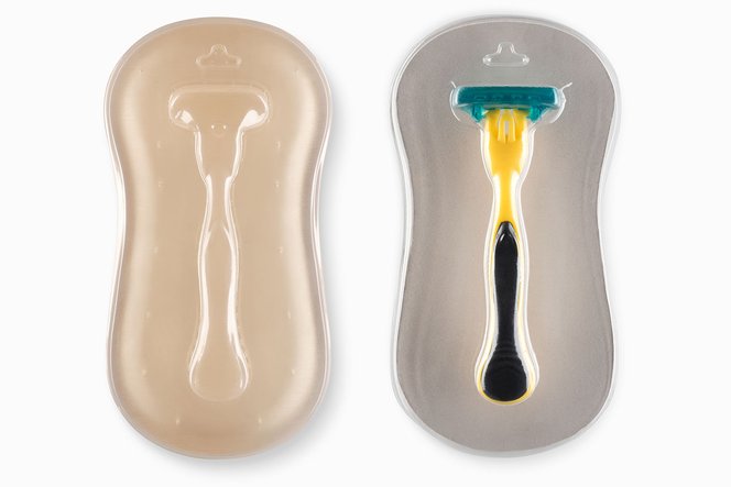 The packaging for this razor was creating via vacuum forming.