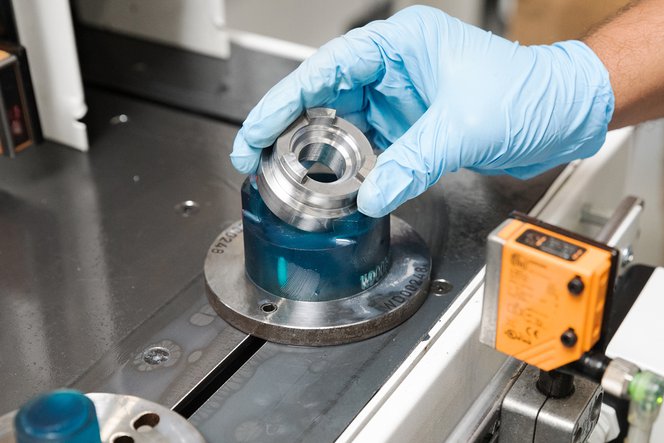Webinar - Innovation on the Production Floor: 3D Printed Jigs and Fixtures - Formlabs